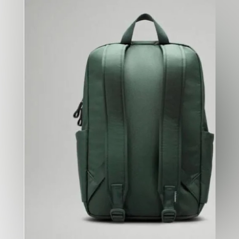 Lululemon Everyday Back Pack Tech Canvas 22L Legacy Green